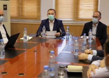 Fillon punën Bordi këshilldhënës për koronavirus, kryesohet nga Lul Raka